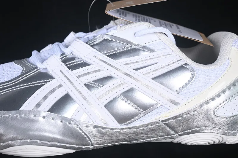 All categories Asics Asics series Asics Hypersync C version Asics Hypersync fashion retro breathable lightweight thin-soled moral training shoes 1203A879-100